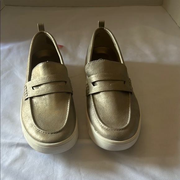 Tommy Bahama Shoes - Tommy Bahama Gold Loafers